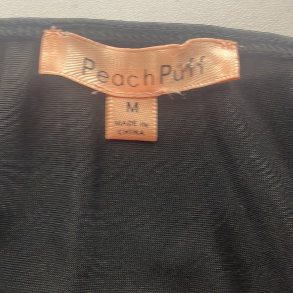 peach puff black button crop top - Picture 3 of 3